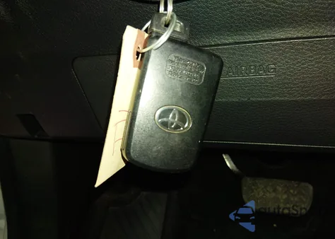 2019 Toyota Tacoma Trd Off Road z USA, uszkodzony, nr VIN 3TMCZ5AN2KM266775